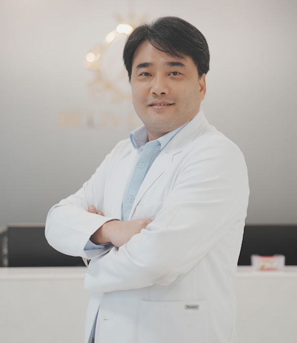 김광일 대표원장 이미지